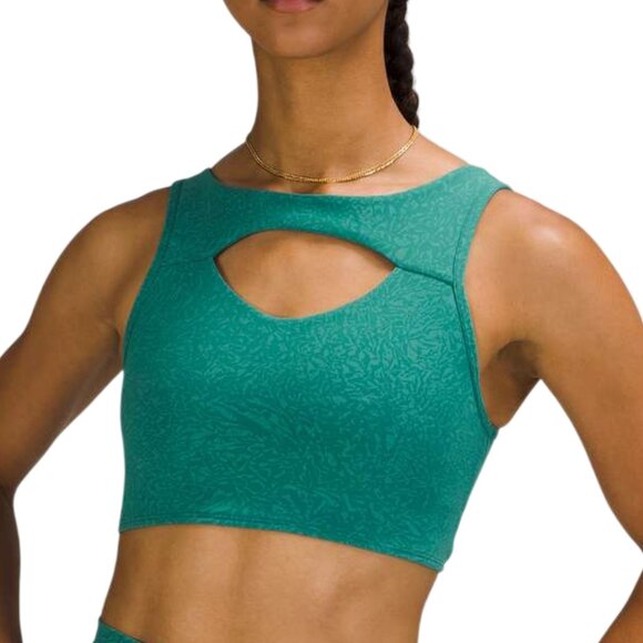 Lululemon Everlux Cut-Out Train Bra size 8 M sports Teal Lagoon blue